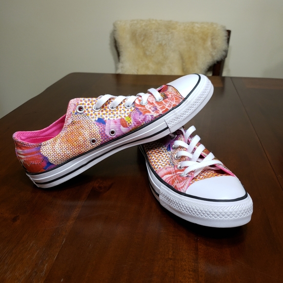 Converse Women's Chuck Taylor All Digital Floral - Picture 4 of 9